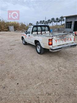 تويوتا هايلوكس